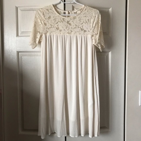 H&M Lace T-shirt Dress